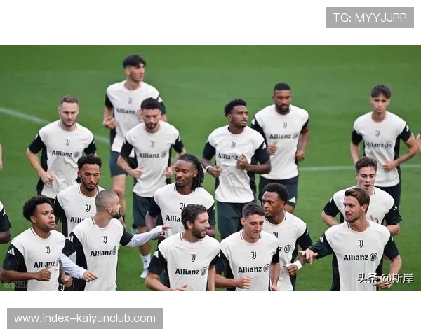 尤文图斯高位压迫逼出致命失误 尤文图斯高位压迫逼出致命失误