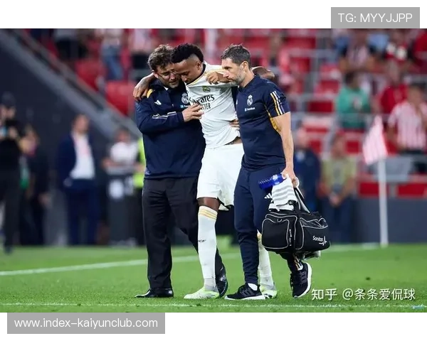 皇马侧翼轮换频繁,进攻选择更多样化