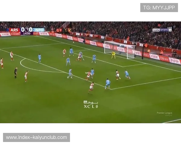 阿森纳萨卡高速推进将球送进球门完成经典时刻