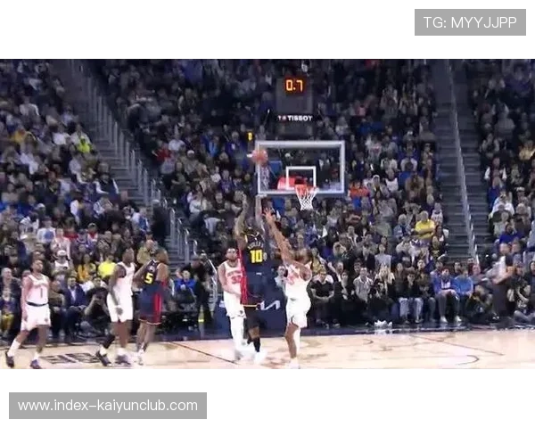 巴特勒底角三分压哨命中点燃比赛